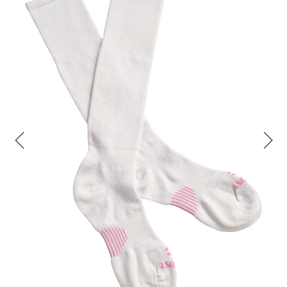 DAN POST WOMEN'S COWGIRL CERTIFIED SLEEK THIN SOCKS